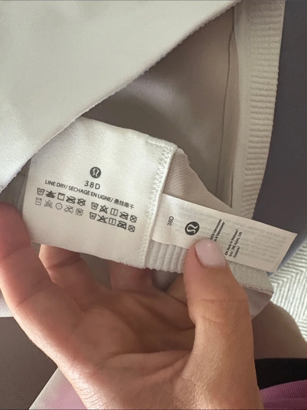 Lululemon White Crisscross Back Sports Bra